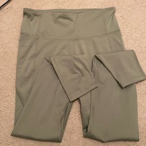 All in motion leggings